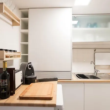 Charming Apartment Travessa Do Alcaide Lissabon Buitenkant foto